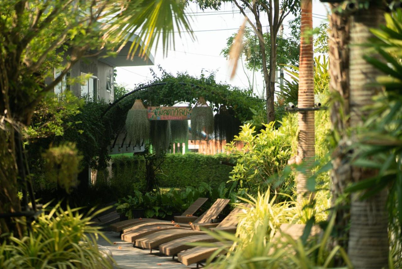 Wisdom Hotel & Residence Rayong Exteriör bild